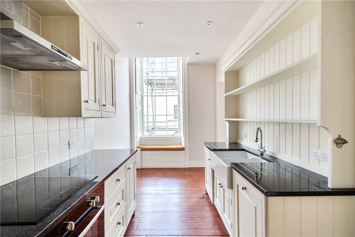 2 bedroom Flat, Henrietta Street, Bath, BA2 - Available, Image 3