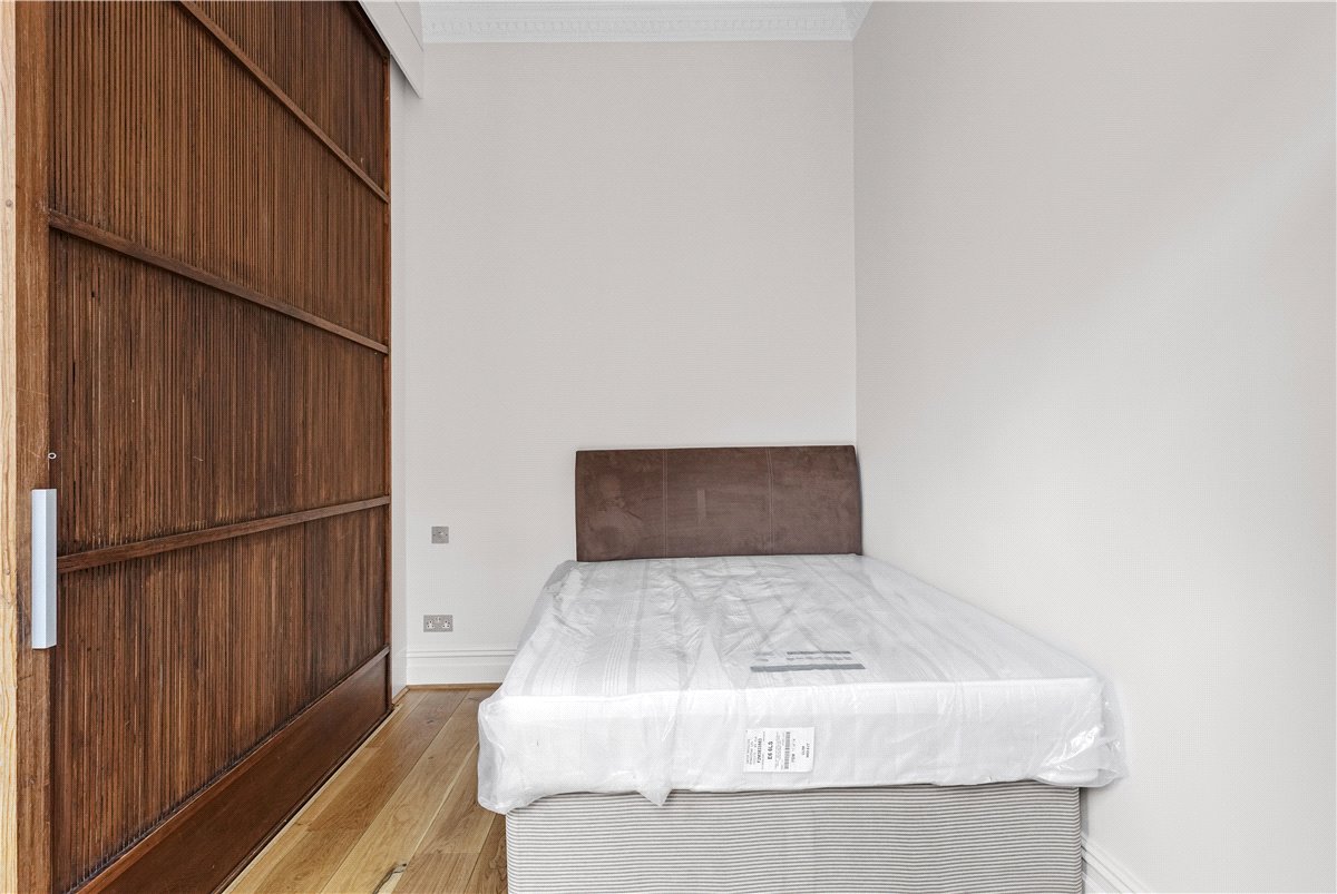 1 bedroom Flat, Egerton Gardens, Knightsbridge, SW3 - Available, Image 13