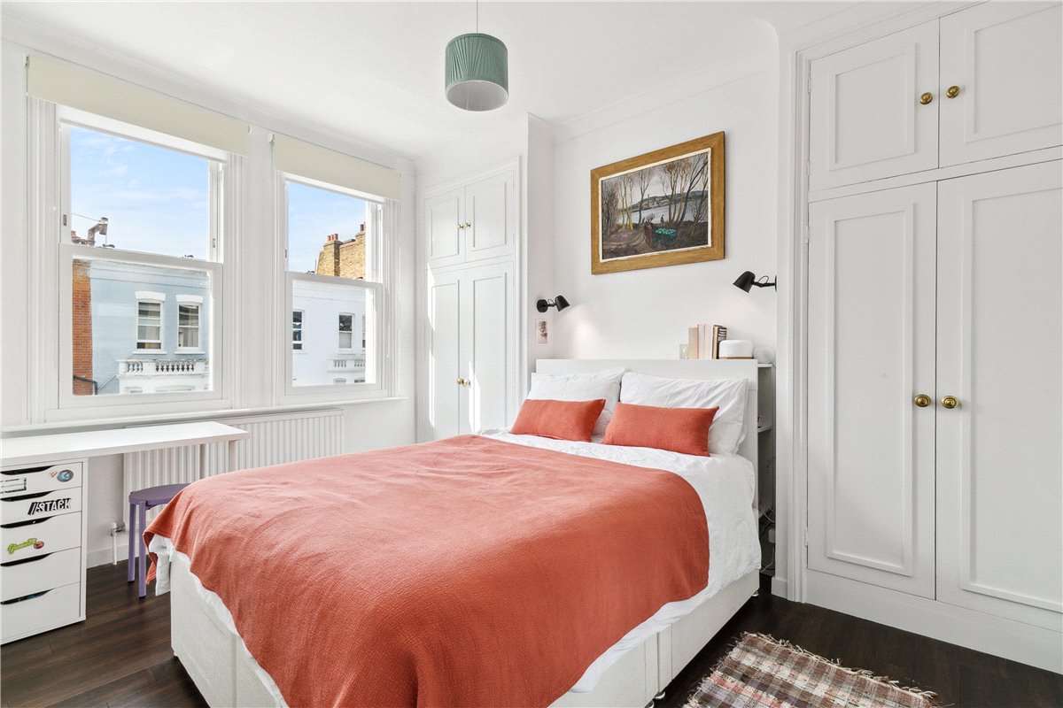 2 bedroom Flat, Waldemar Avenue, London, SW6 - Sold, Image 3