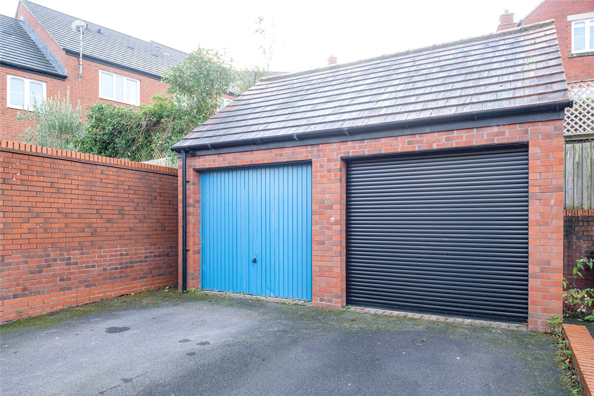4 bedroom House, Marlborough, Wiltshire, SN8 - , Image 13