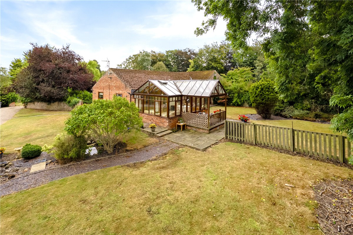 3 bedroom House, Northfield Lane, Askham Bryan, YO23 - Available