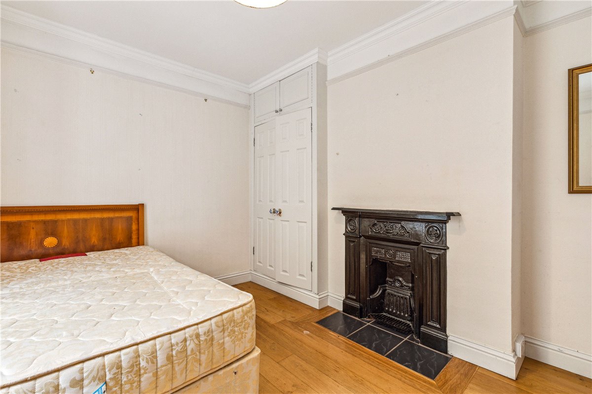 6 bedroom House, Niton Street, London, SW6 - Available, Image 11