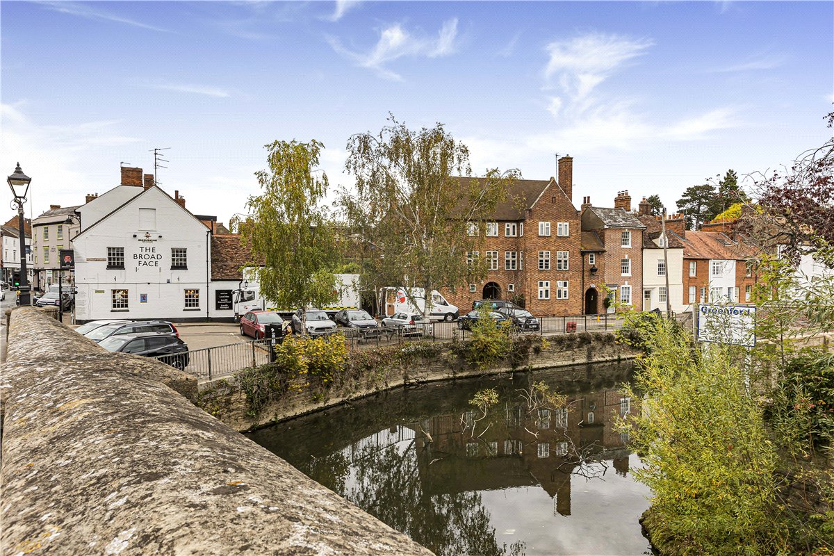 2 bedroom House, Thames Street, Abingdon, OX14 - Available, Image 8