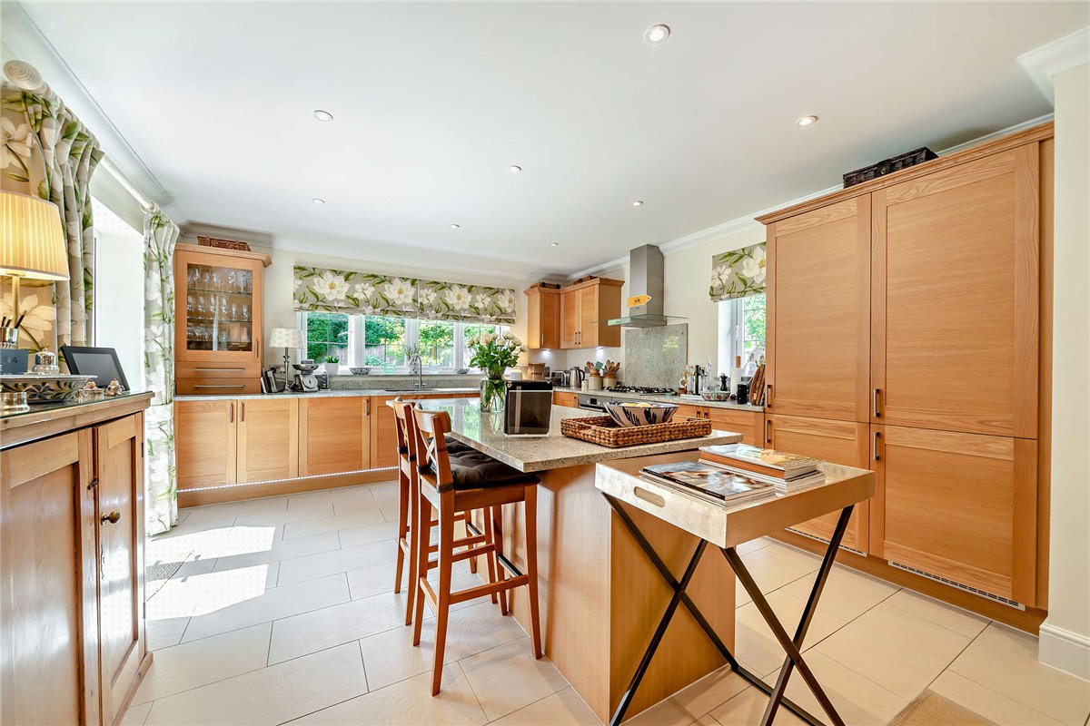 5 bedroom House, Yattendon Road, Hermitage, RG18 - Sold, Image 17