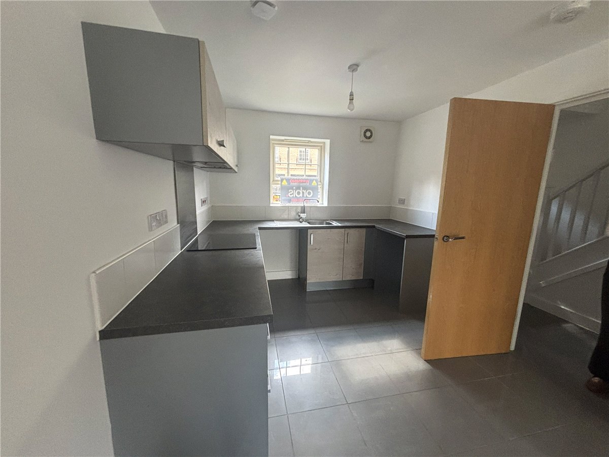 3 bedroom House, Comelybank Drive, Mexborough, S64 - Available, Image 1