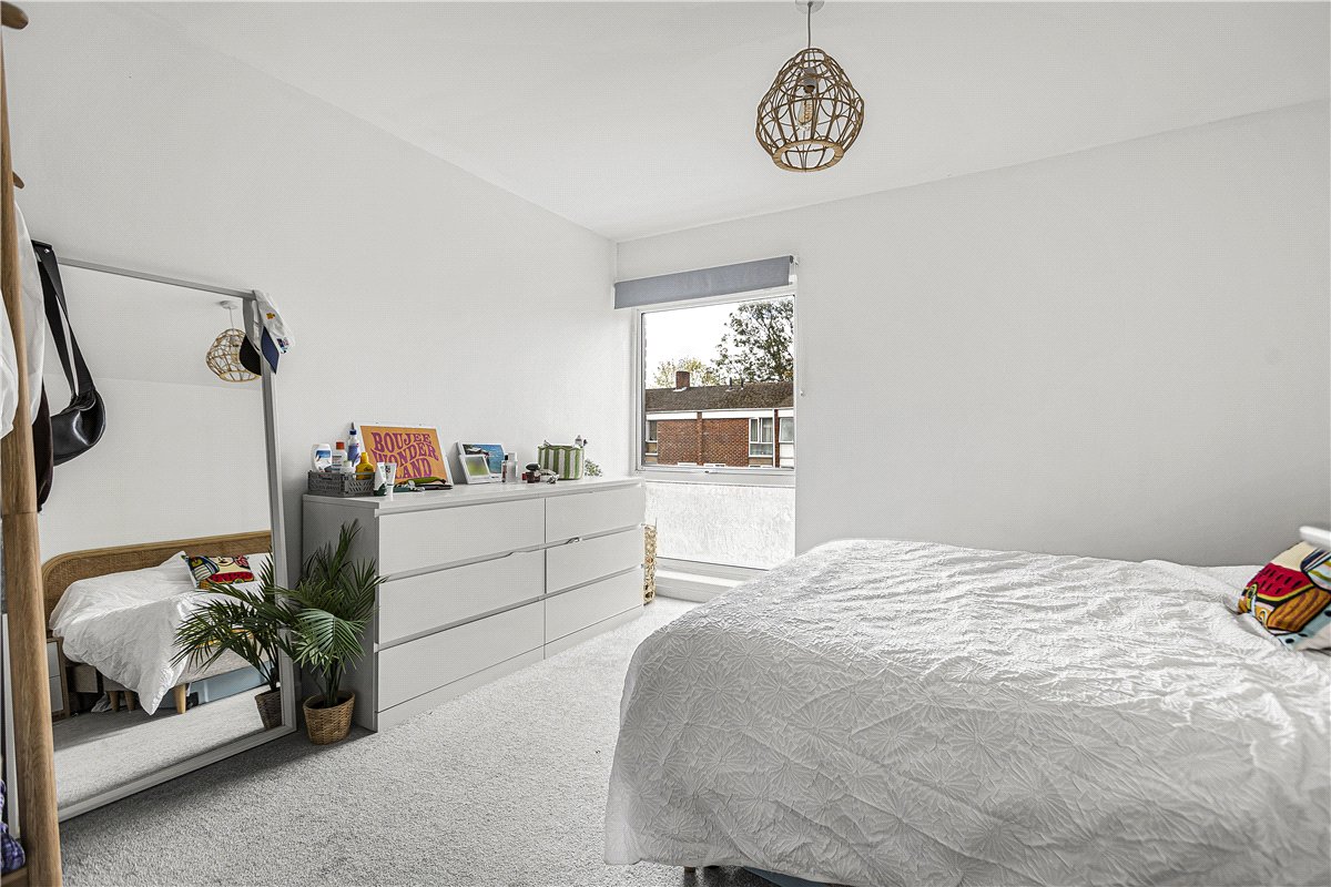 2 bedroom Flat, Harefields, Oxford, OX2 - , Image 10