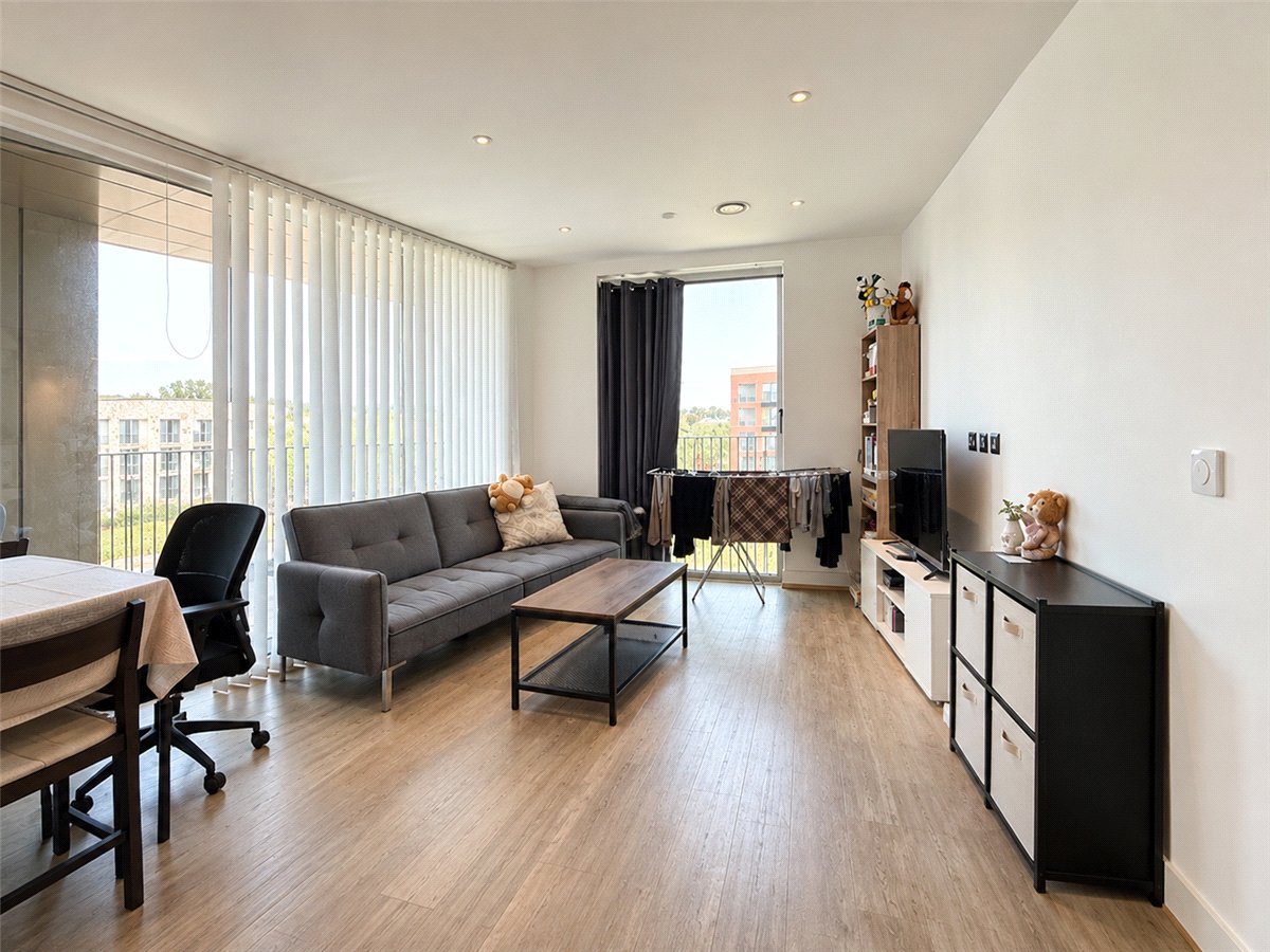 2 bedroom Flat, Rudduck Way, Cambridge, CB3 - Available, Image 5