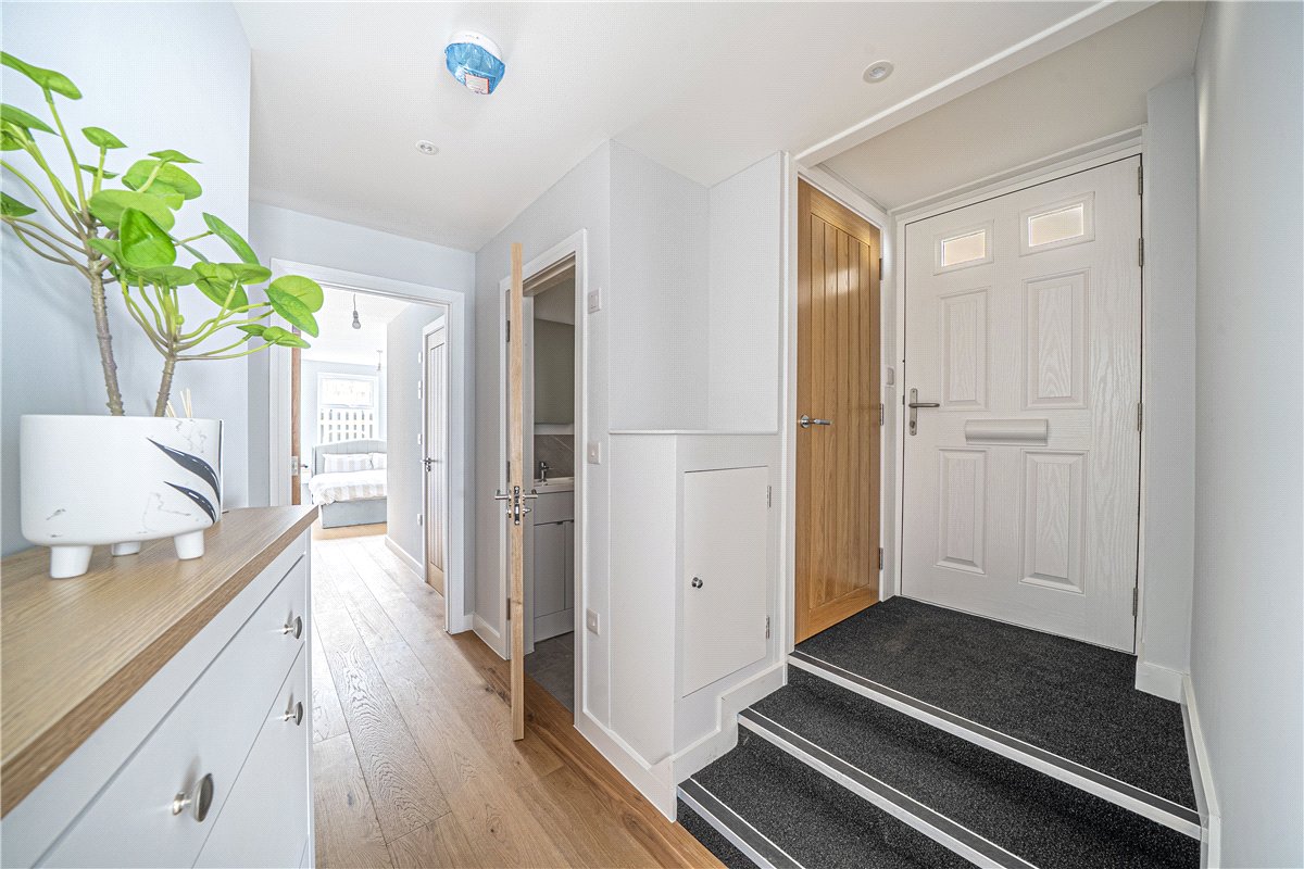 1 bedroom Flat, Stockbridge Road, Winchester, SO22 - Available, Image 4