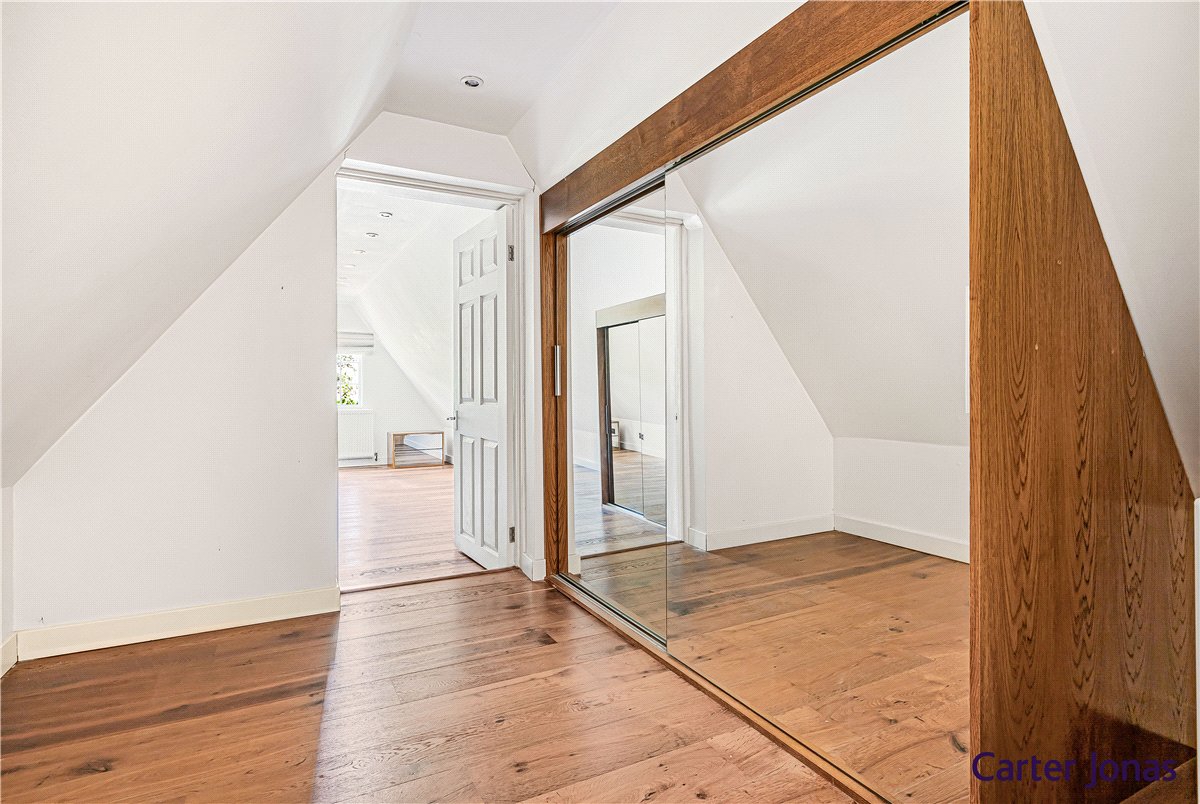 6 bedroom House, Thicket Road, Houghton, PE28 - Available, Image 37