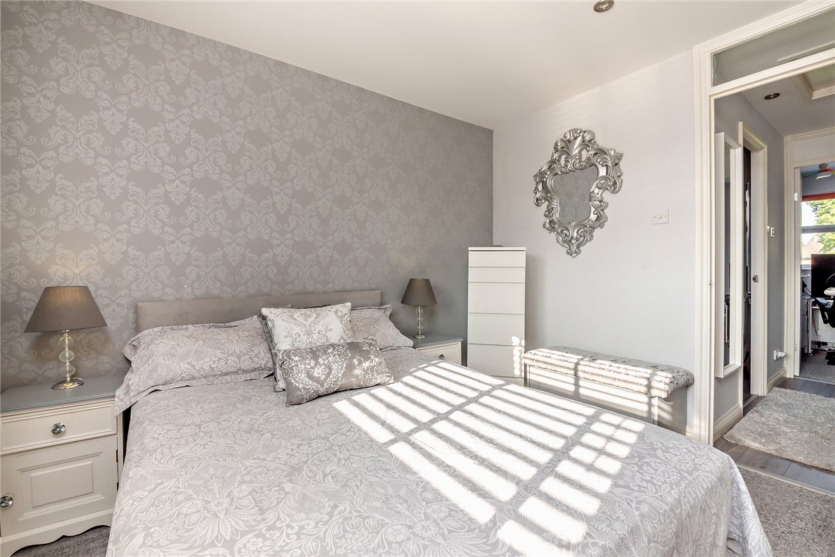 2 bedroom House, Blackdown Way, Thatcham, RG19 - Sold, Image 11