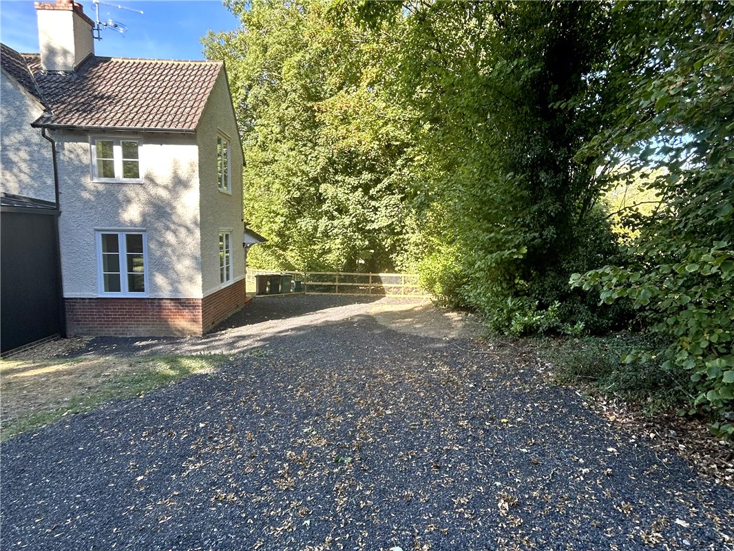 3 bedroom House, Hemel Hempstead Road, Redbourn, AL3 - Available, Image 18