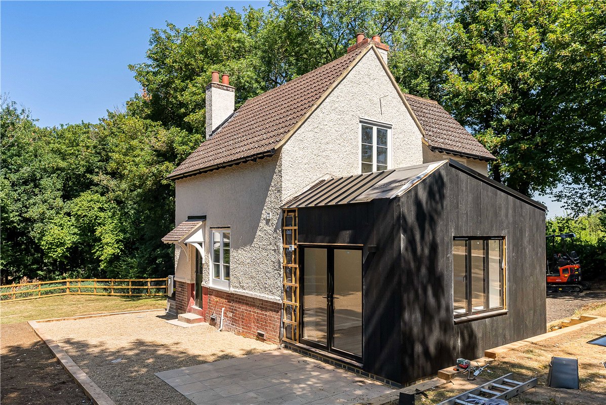 3 bedroom House, Hemel Hempstead Road, Redbourn, AL3 - Available, Image 18