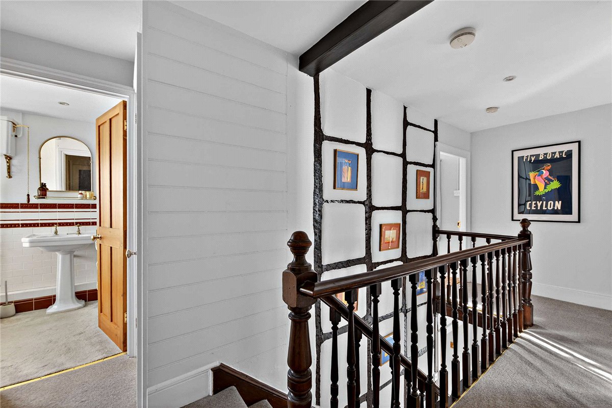 4 bedroom House, George Street, Kingsclere, RG20 - Available, Image 11