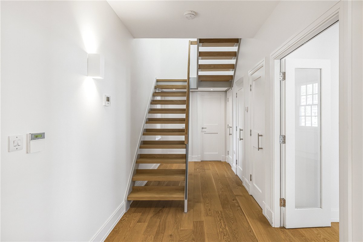 3 bedroom Maisonette, Devonshire Street, Marylebone, W1G - Available, Image 18