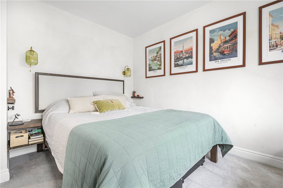 4 bedroom House, Gardiner Close, Abingdon, OX14 - Sold, Image 9