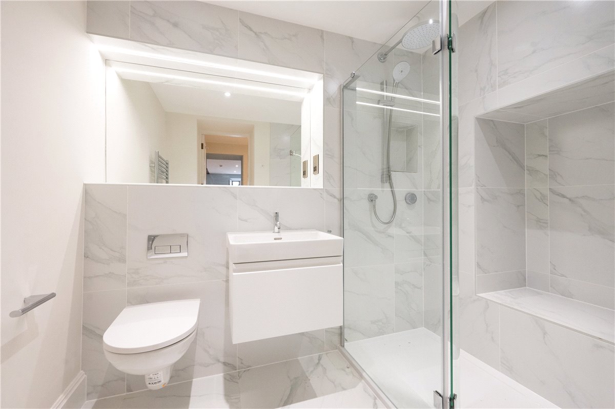 3 bedroom Flat, Ledston Hall, Back Newton Lane, WF10 - , Image 19