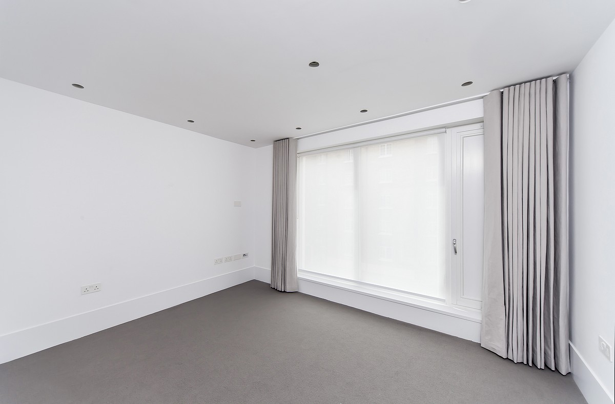 3 bedroom Flat, Castlereagh Street, Marylebone, W1H - Available, Image 1