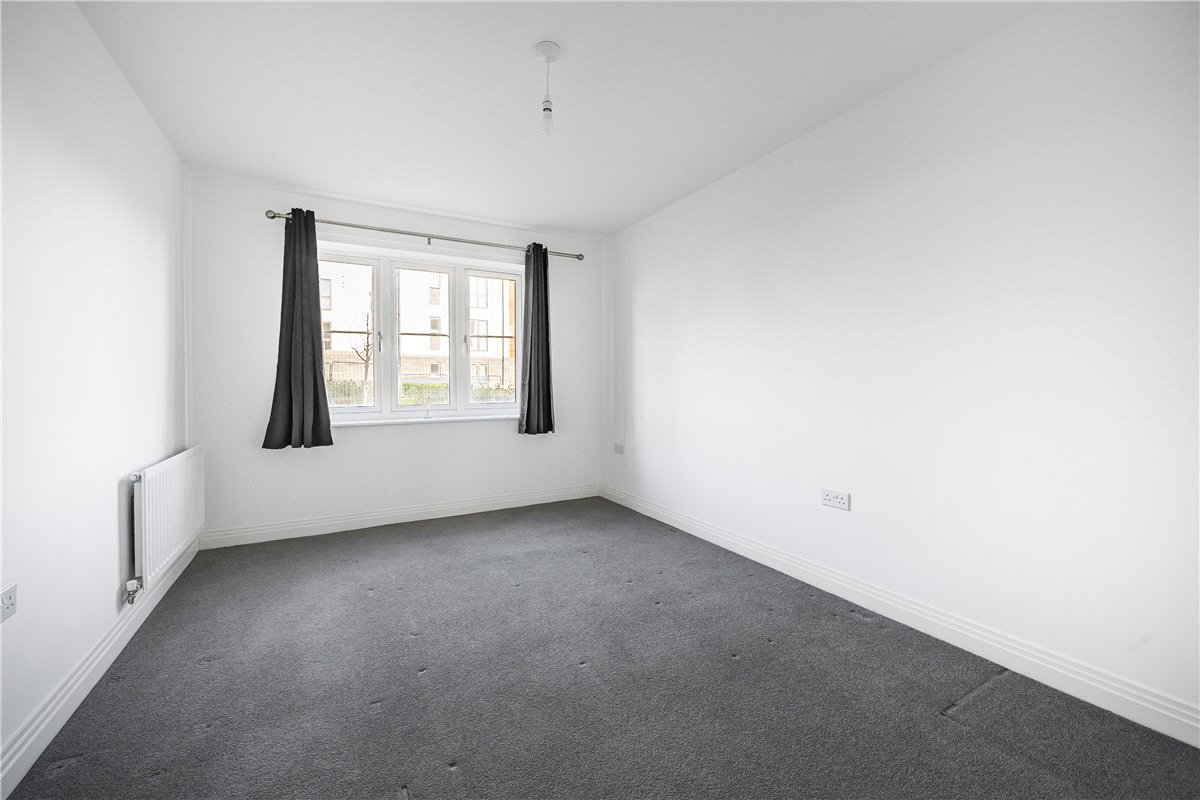 2 bedroom Flat, Croxden Way, Daventry, NN11 - Let Agreed, Image 6