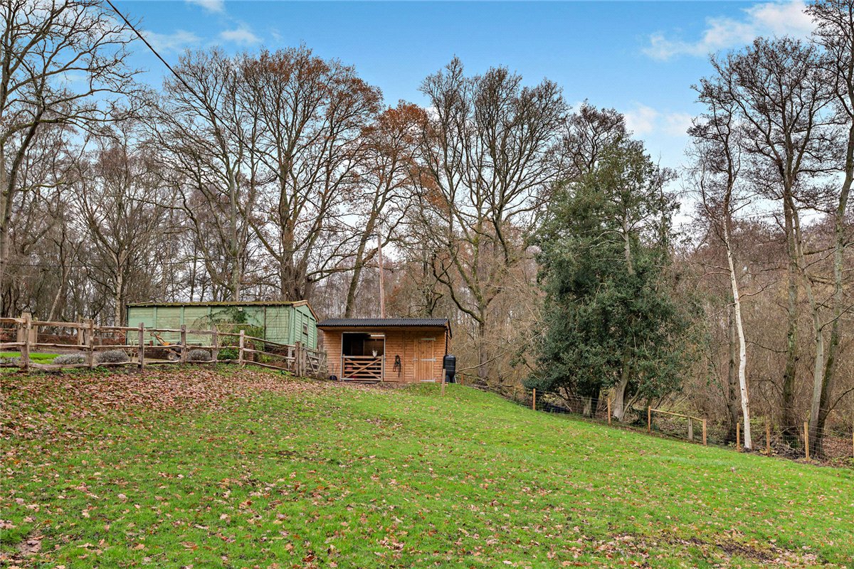 5 bedroom House, Crookham Common, Thatcham, RG19 - Available, Image 25