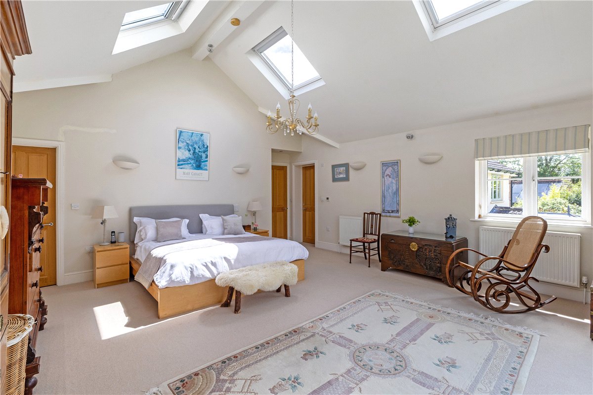 5 bedroom House, Green Gate Road, Wedhampton, SN10 - Available, Image 12