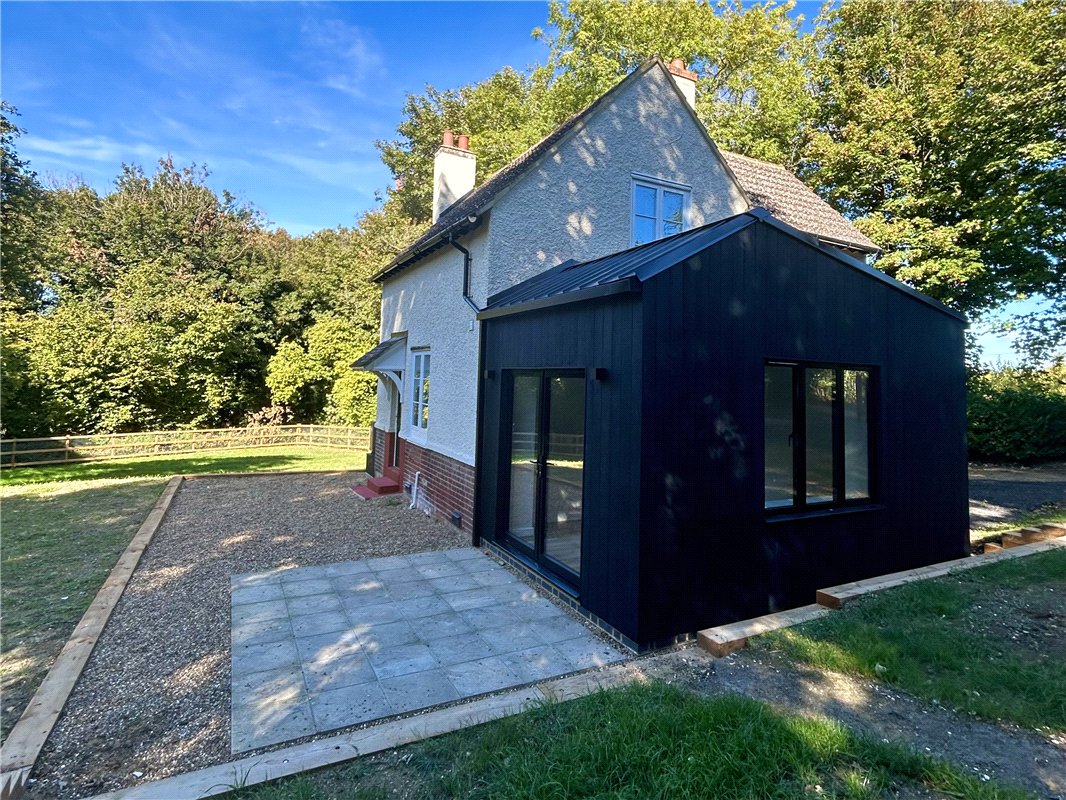 3 bedroom House, Hemel Hempstead Road, Redbourn, AL3 - Available, Image 19