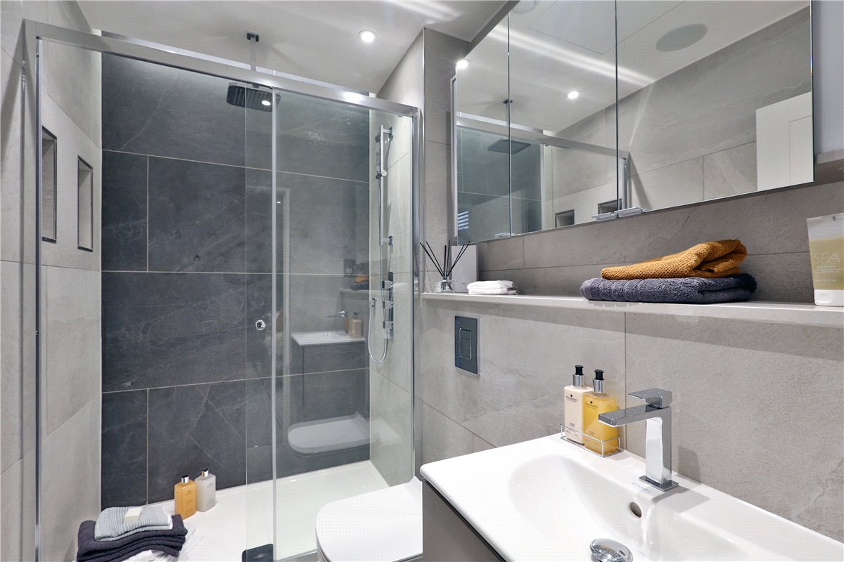 2 bedroom Flat, Bell Yard, Strand, WC2A - Available, Image 10