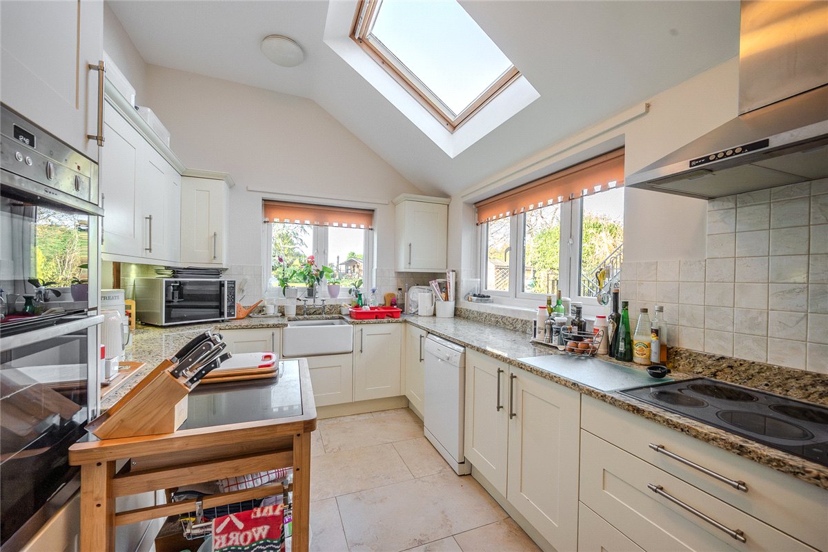 4 bedroom House, Main Street, Sutton on Derwent, YO41 - Available, Image 11