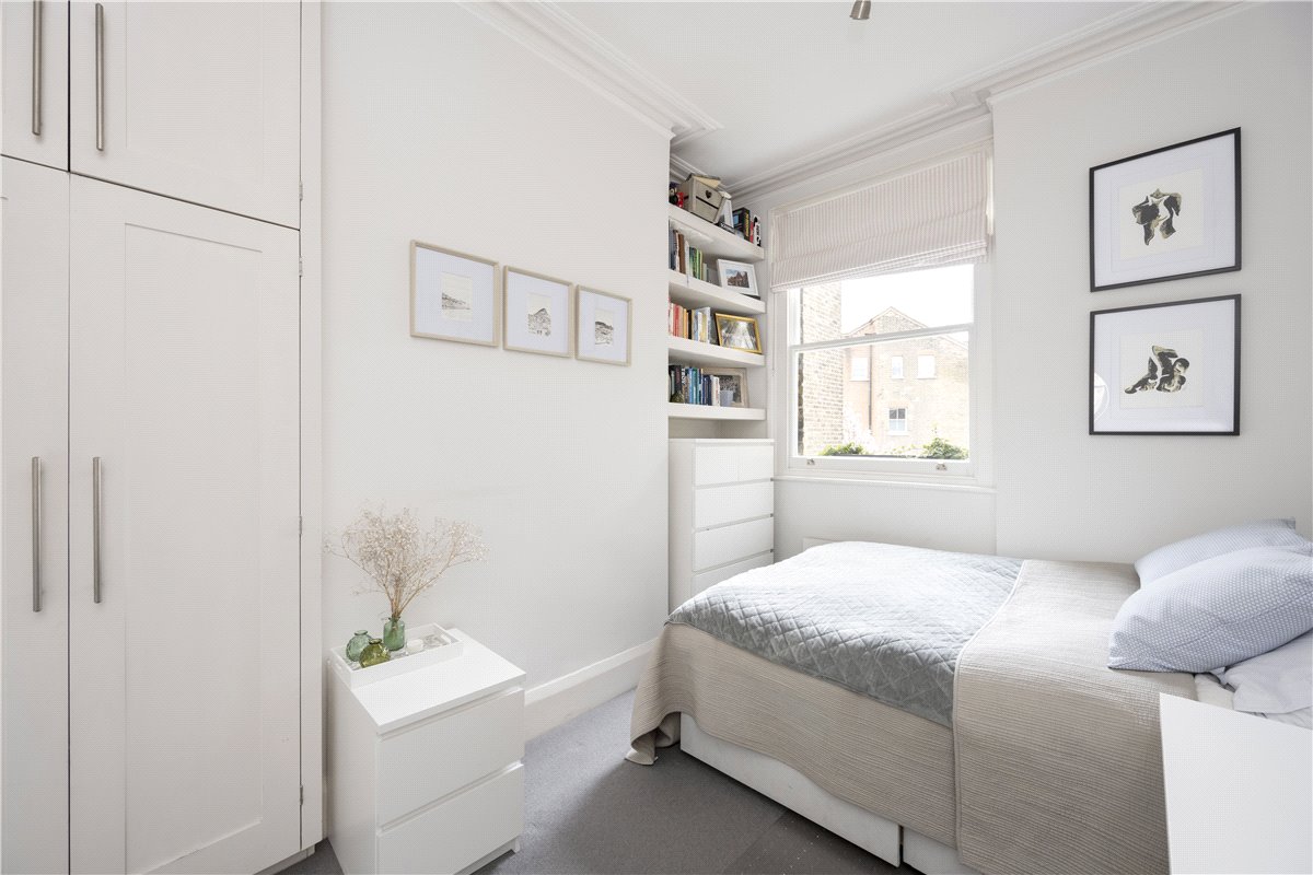 2 bedroom Flat, Balham Park Road, London, SW12 - Sold, Image 2
