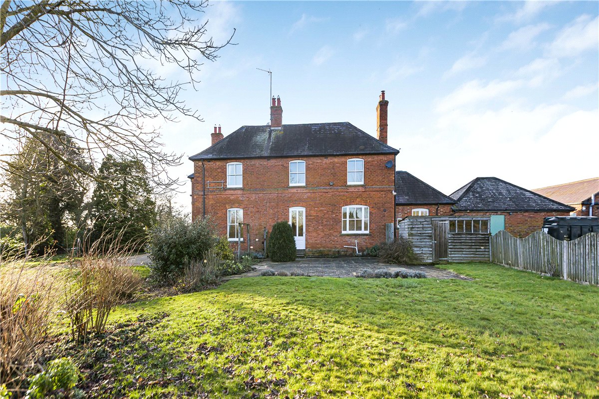 5 bedroom House, Clifton Road, Deddington, OX15 - Available