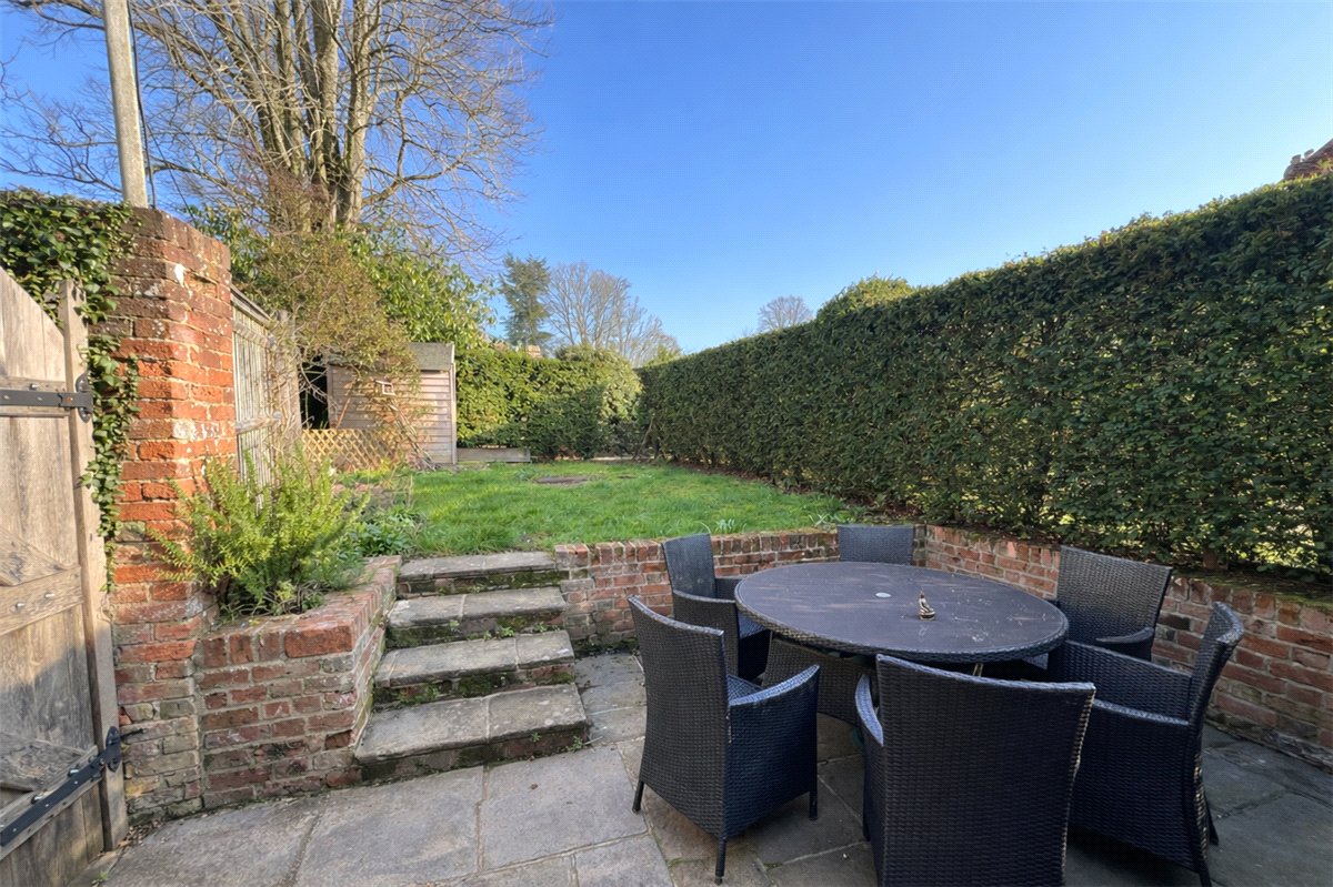 3 bedroom Cottage, Rectory Road, Oakley, RG23 - Let Agreed, Image 7