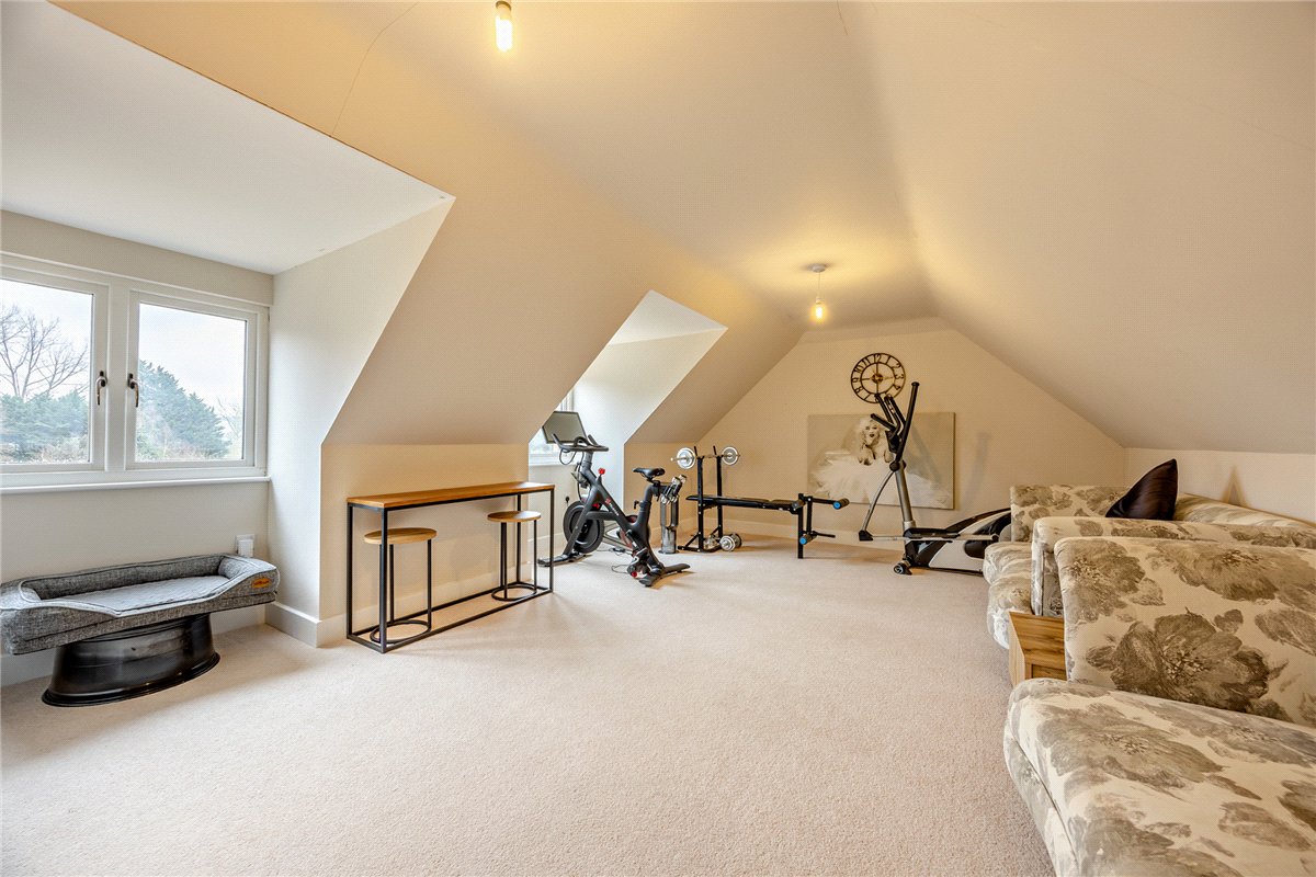5 bedroom House, Thornford Road, Crookham Common, RG19 - Sold STC, Image 4