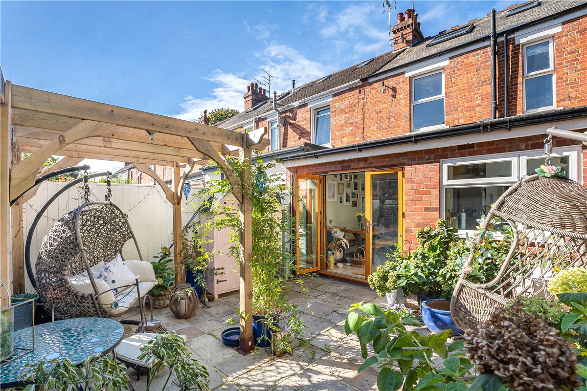 3 bedroom House, Quarry Road, Swindon, SN1 - Available, Image 6