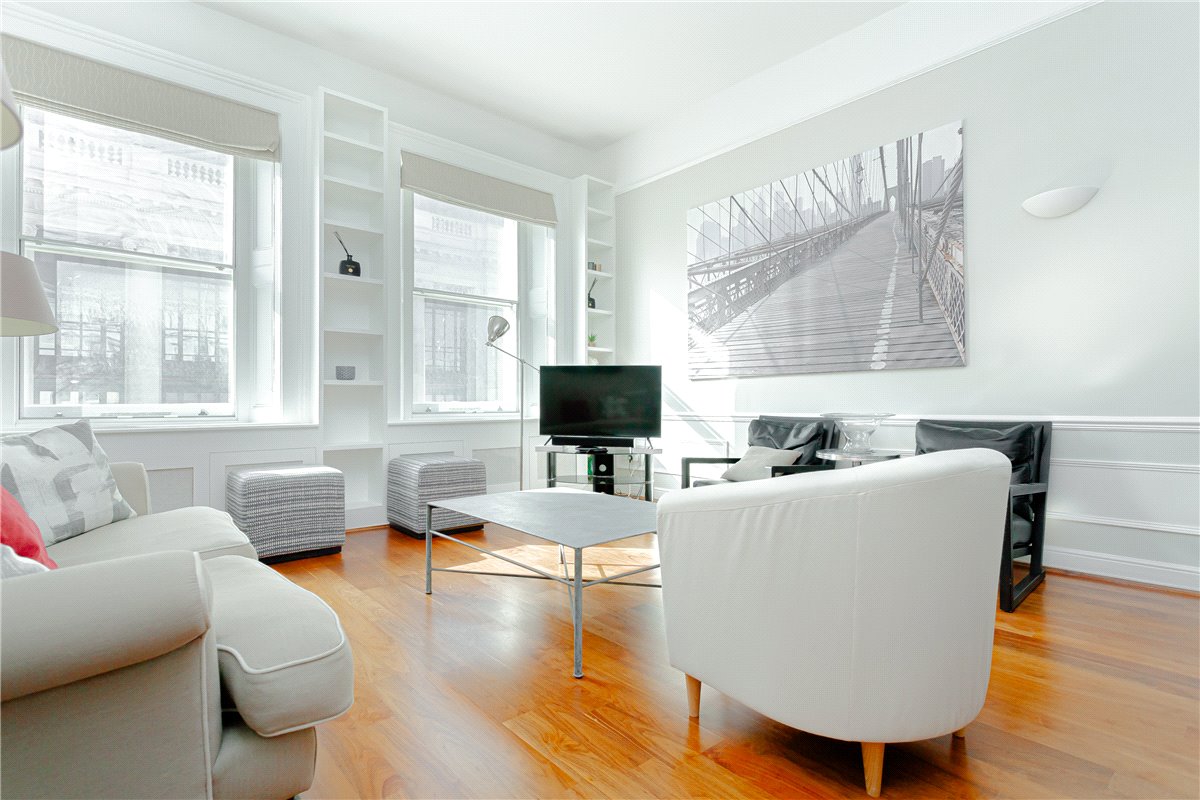 2 bedroom Flat, Princes Gate, South Kensington, SW7 - Available
