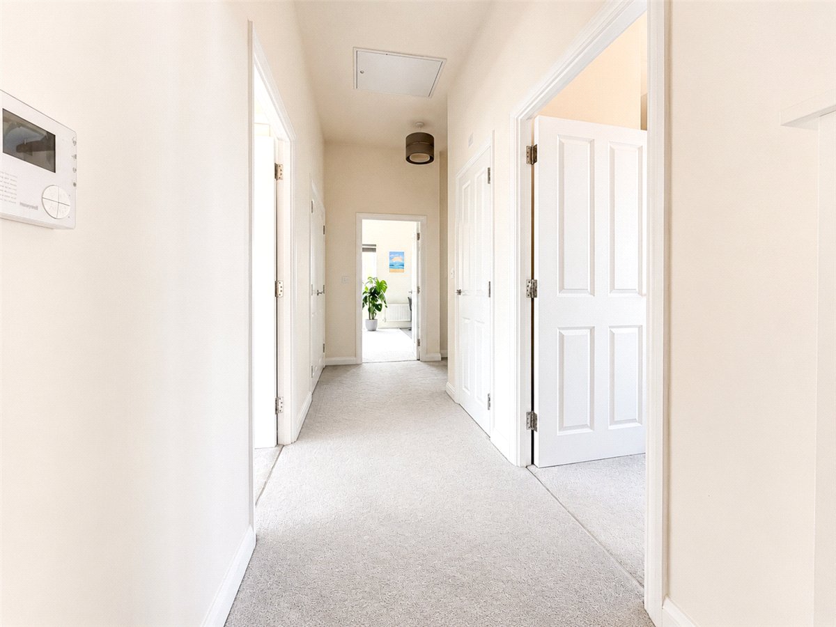2 bedroom Flat, Lawrence Weaver Road, Cambridge, CB3 - Available, Image 4