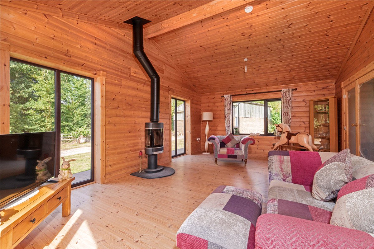 3 bedroom House, Station Road, Tilbrook, PE28 - Available, Image 6