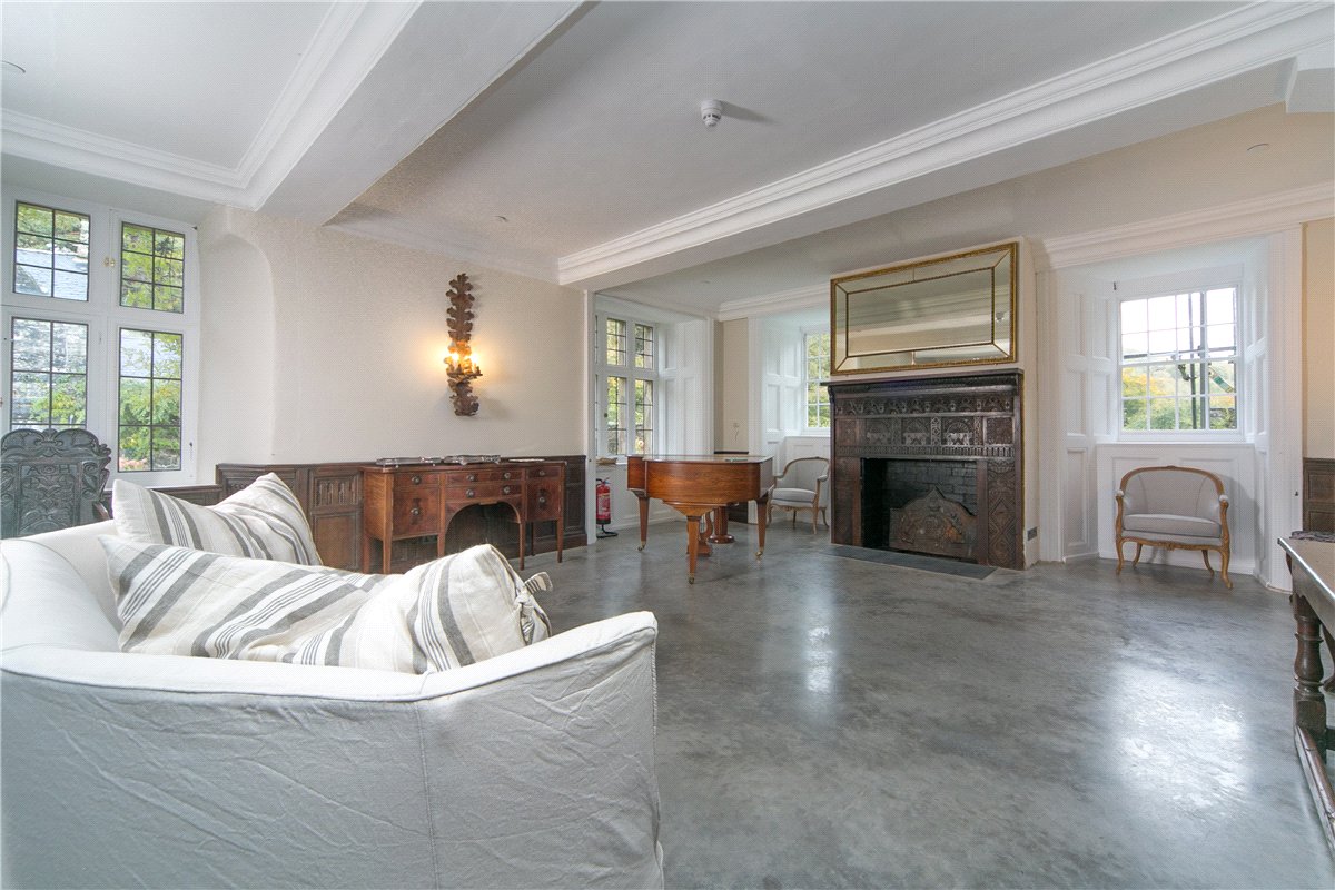 11 bedroom House, Talsarnau, Gwynedd, LL47 - Available, Image 4