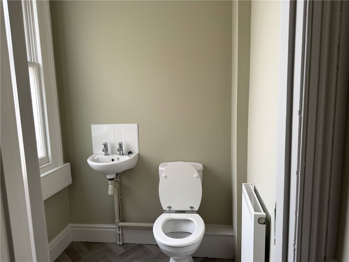 3 bedroom Maisonette, London Street, Bath, BA1 - Available, Image 14