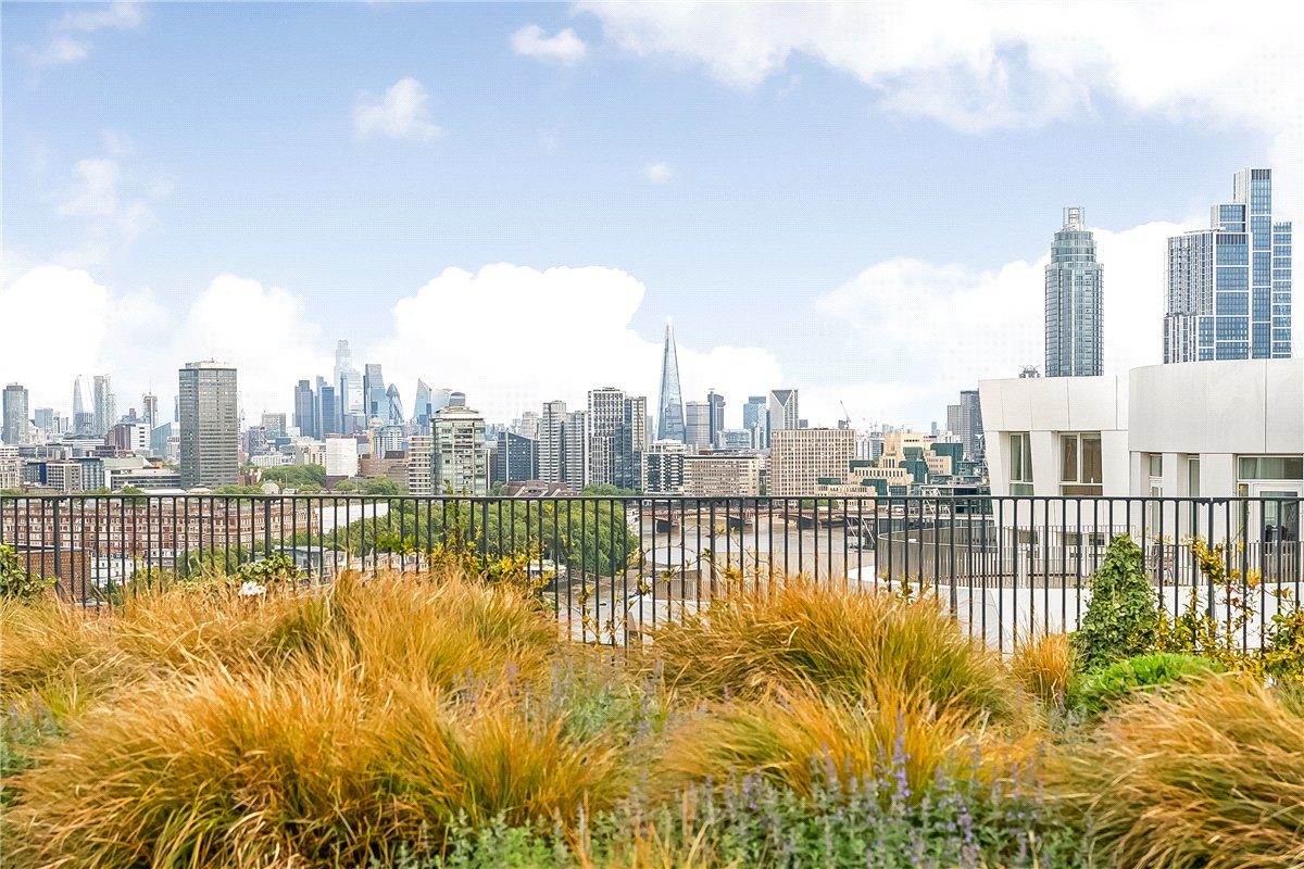3 bedroom Flat, Beechmore House, Electric Boulevard, Battersea Power Station, SW11 - Available, Image 3