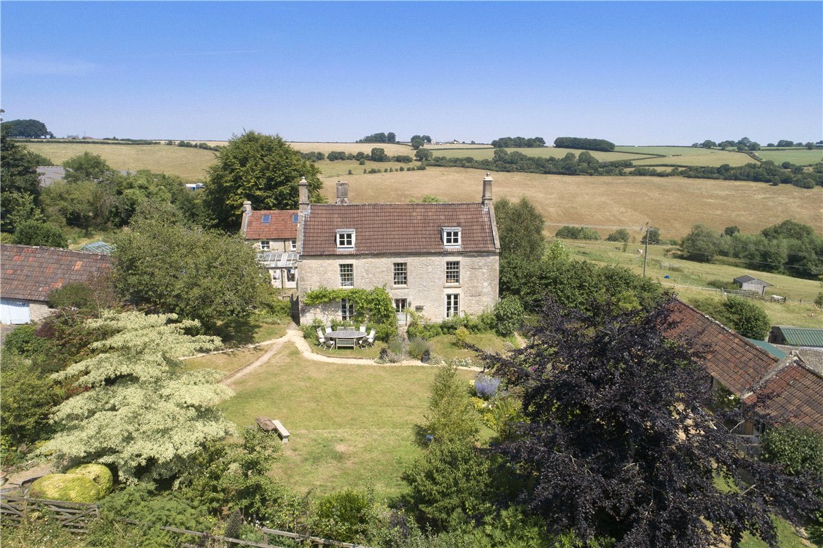 7 bedroom House, Hamswell, Bath, BA1 - Available