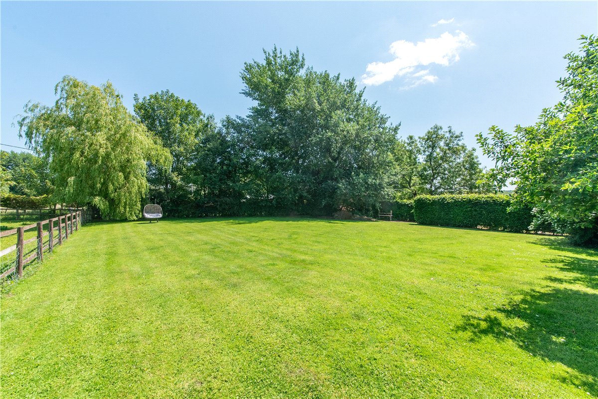 4 bedroom House, Lower Fyfield, Marlborough, SN8 - Available, Image 19