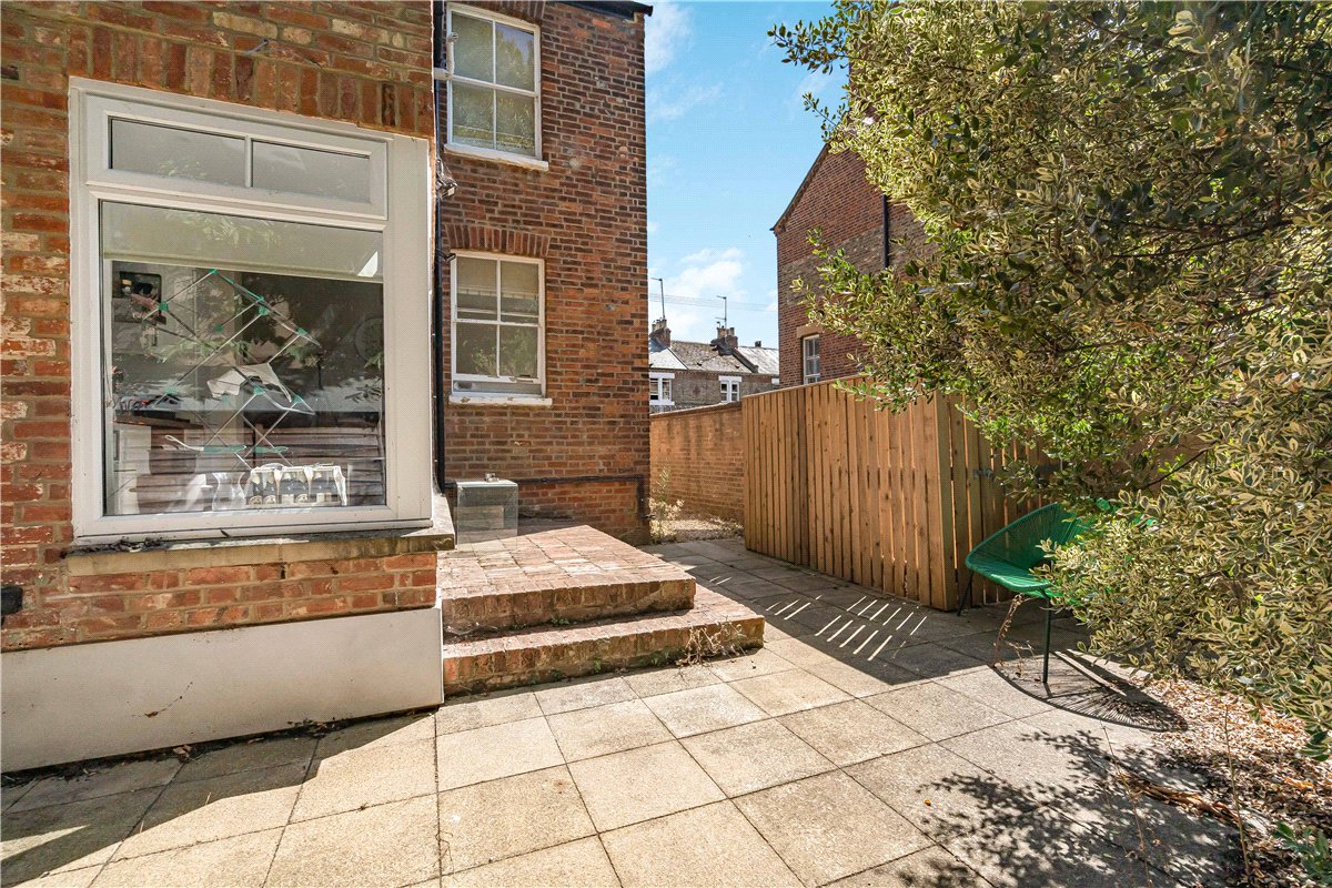 1 bedroom Flat, Walton Crescent, Oxford, OX1 - , Image 5