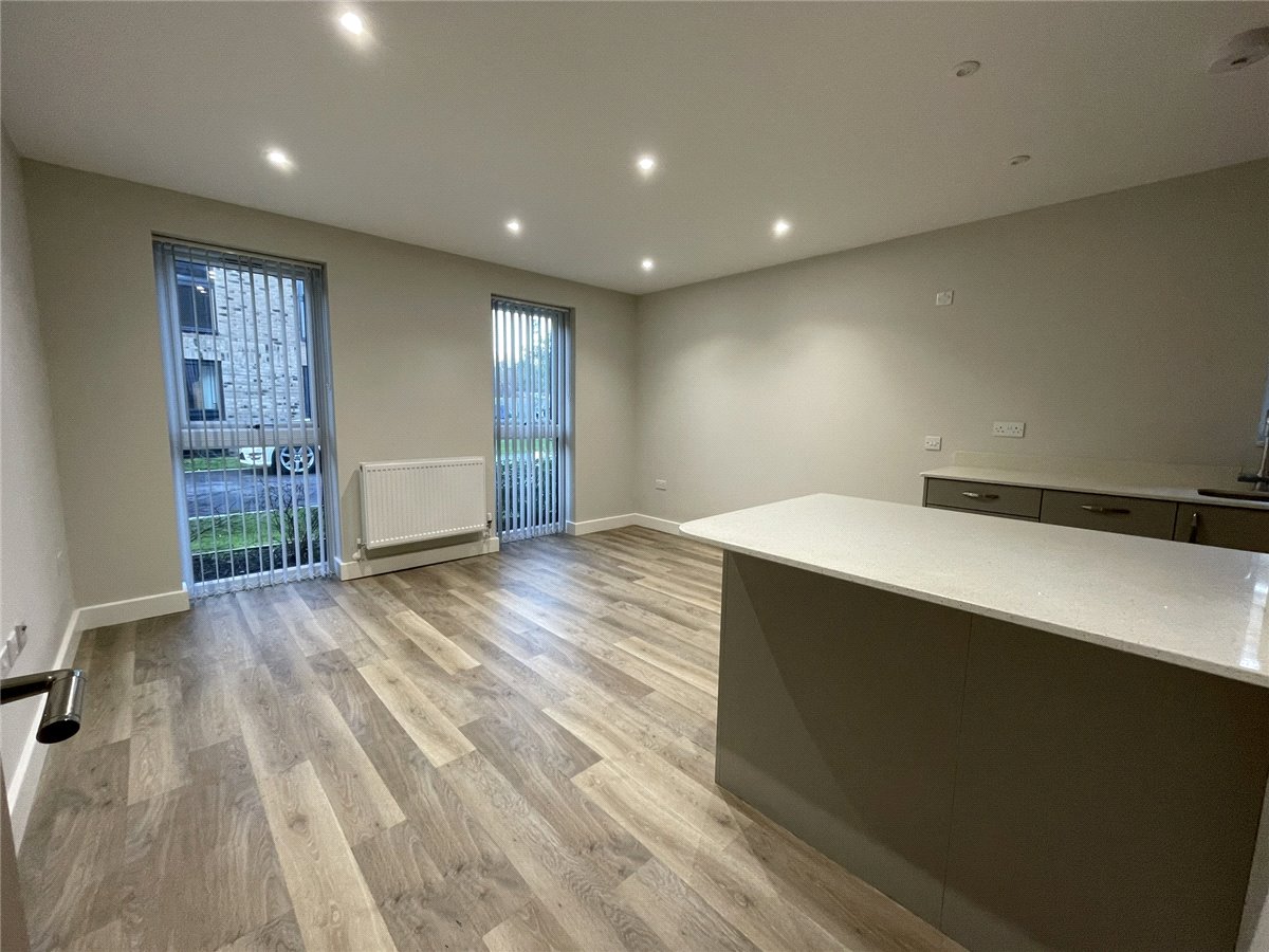 1 bedroom Flat, Steel Close, Newtown Road, RG14 - , Image 2