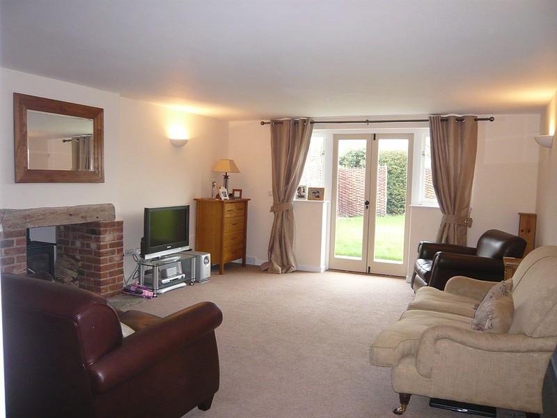 4 bedroom House, Manor Farm, Main Street, RG20 - Available, Image 10