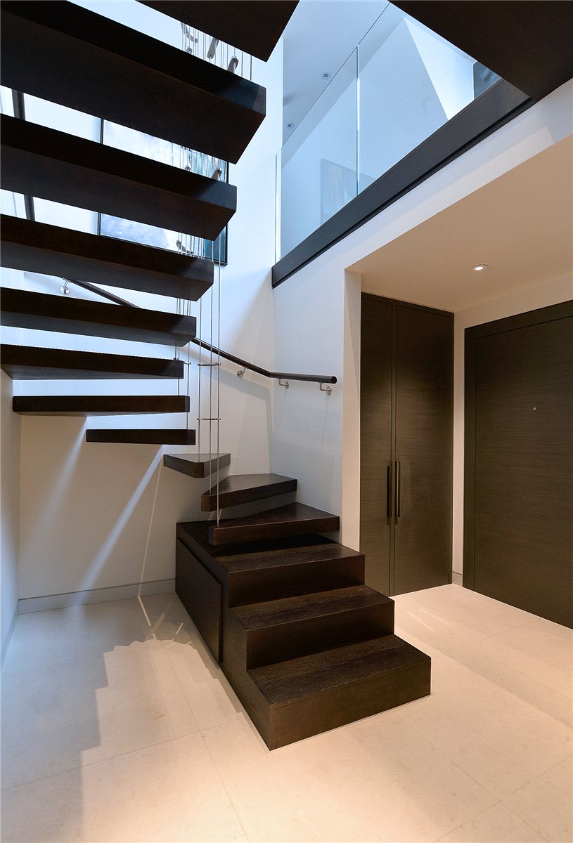 2 bedroom Flat, Duke Street, Mayfair, W1K - Available, Image 18