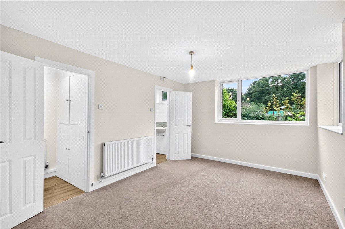 3 bedroom Bungalow, Hodgetts Lane, Burton Green, CV8 - Available, Image 4