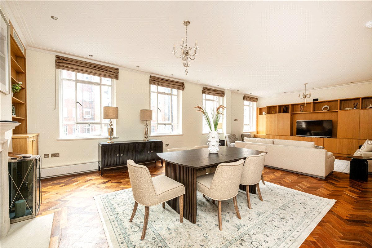 2 bedroom Flat, Grosvenor Square, Mayfair, W1K - Available, Image 10