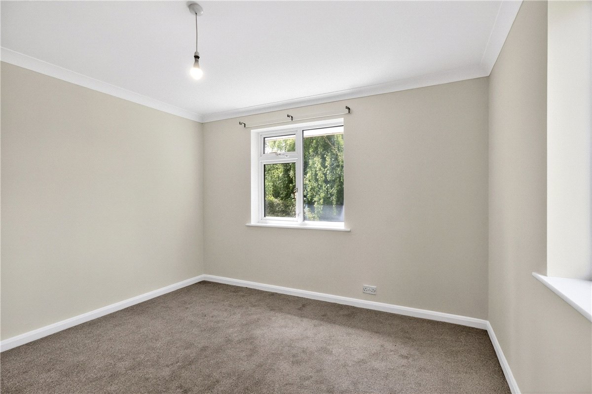 4 bedroom House, Whitmore Heath, Newcastle, ST5 - Available, Image 10