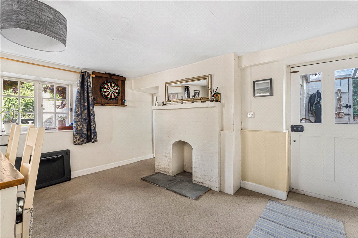 3 bedroom House, East Kennett, Marlborough, SN8 - Available, Image 4