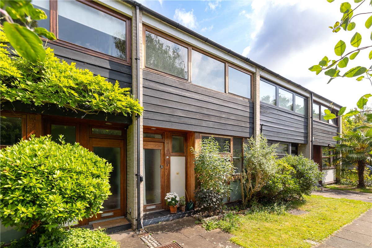 3 bedroom House, Tibbets Close, London, SW19 - Sold STC, Image 11
