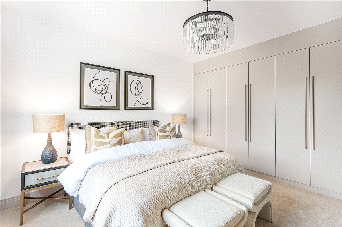 5 bedroom House, Oakfields, Preston, SG4 - Sold, Image 8